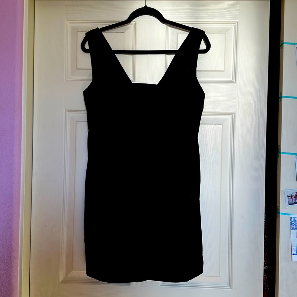 French Connection little black dress with deep V neck. Size 6.